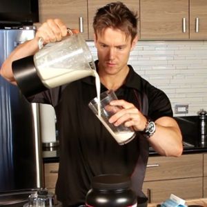integratori bodybuilding shaker proteine